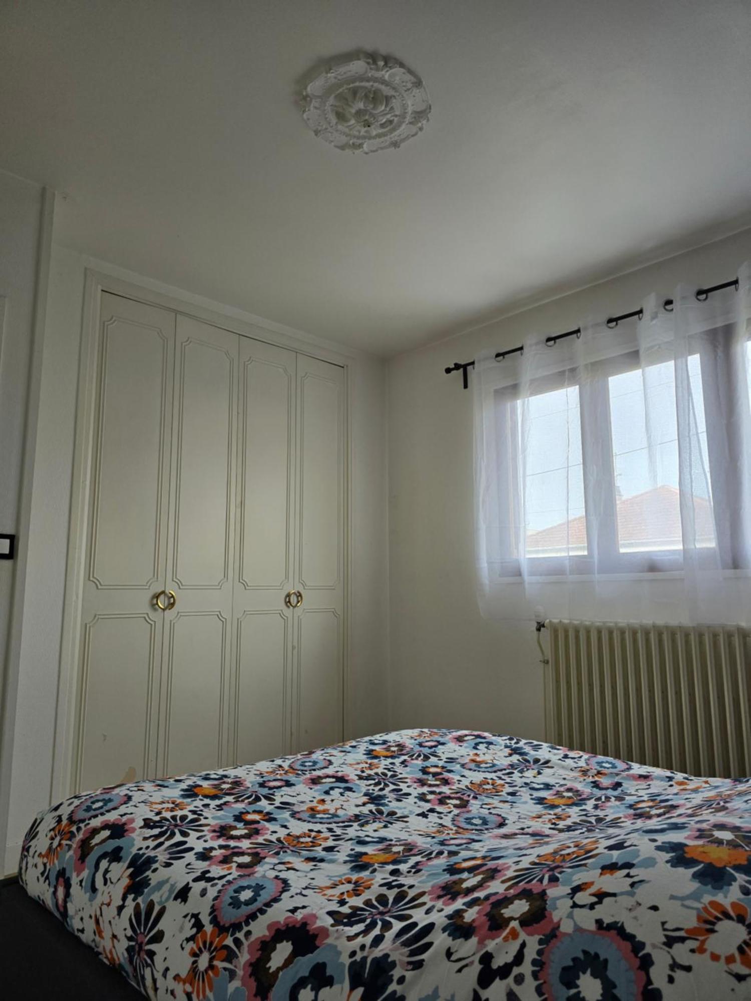 Maison Paris, Vallee Village, Disney & Asterix Chelles  Luaran gambar
